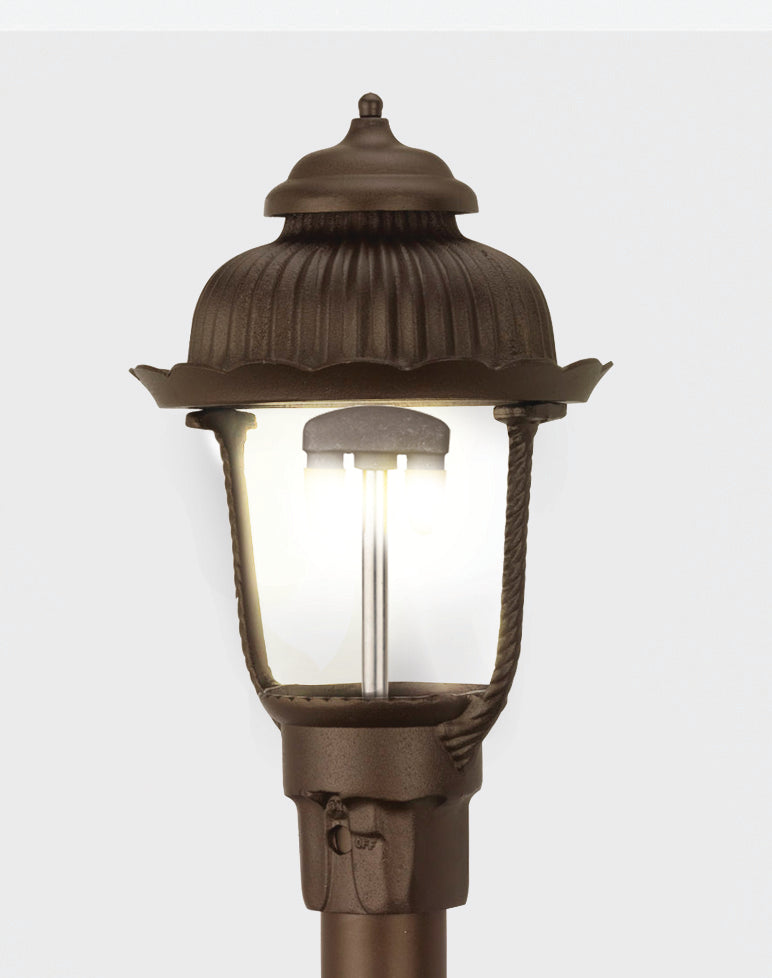 The Heritage Post Mount Gas Light 1700H
