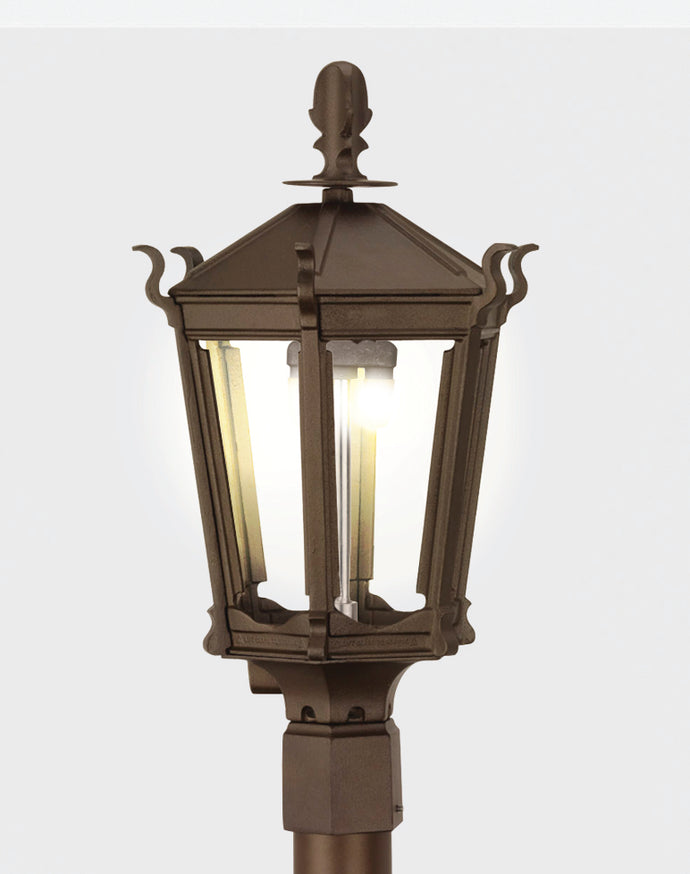 Gothic Post Mounted Gaslight, 2900h